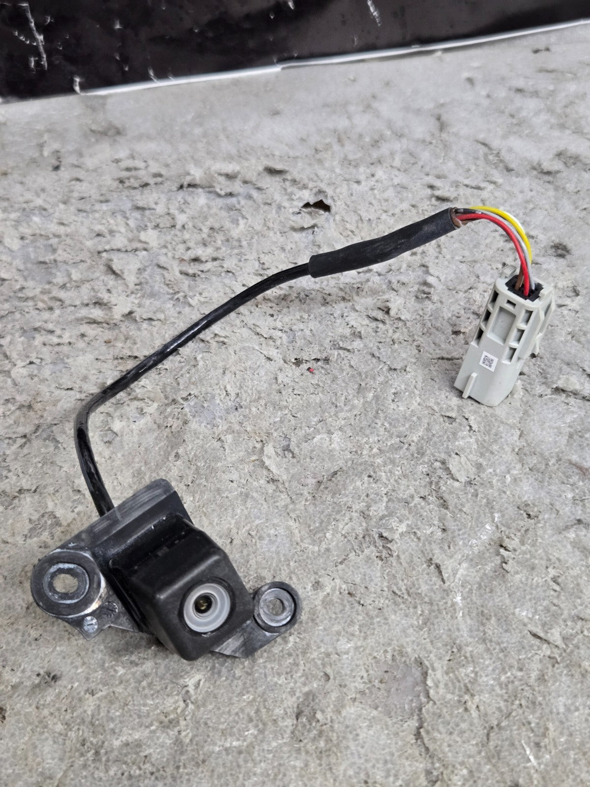 Genuine GM Rear Parking Assist Back Up Camera 23140731 OEM