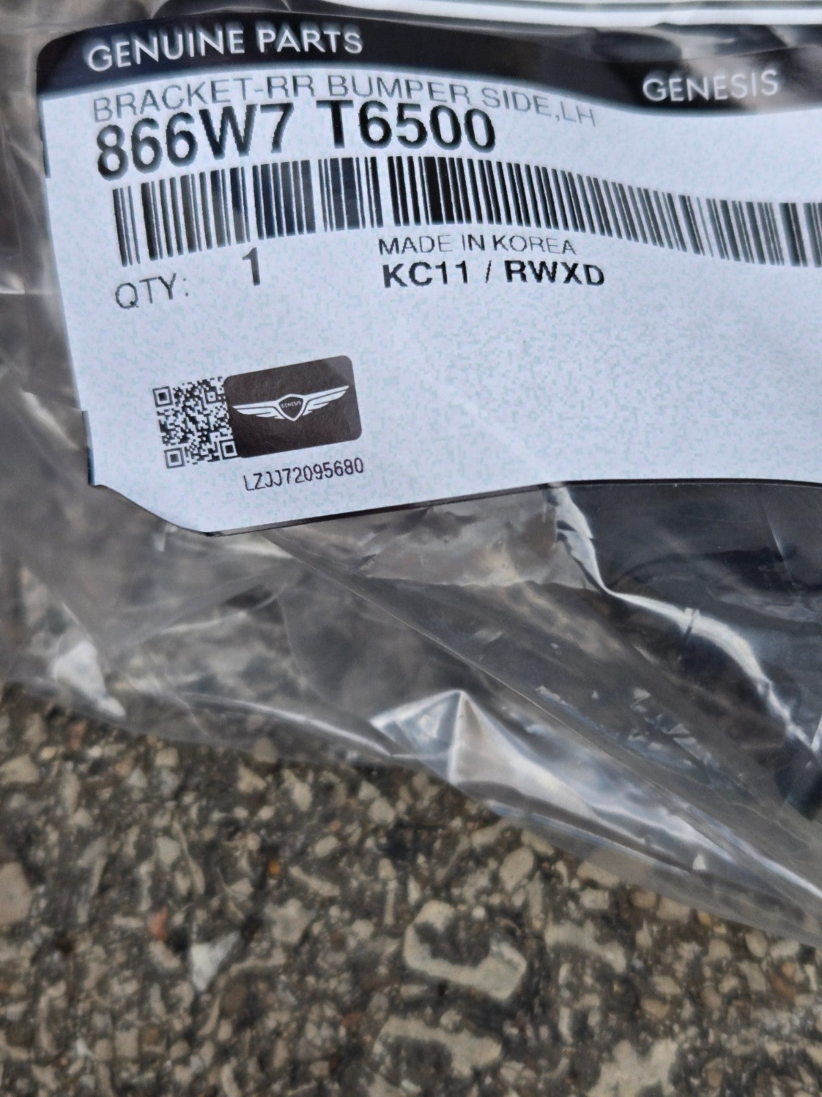 2025 Genesis GV80 Upper LEFT Bracket 866W7-T6500 NEW OEM