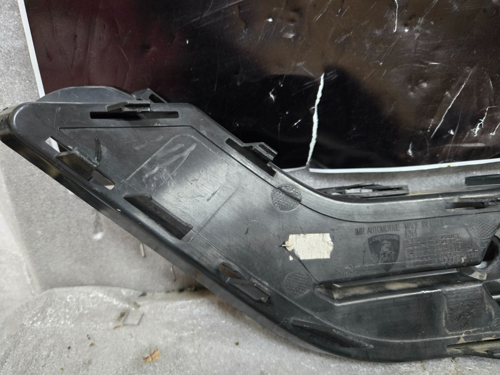 Lamborghini Urus Bumper RH Right Passenger Side Bumper Insert OEM *Clips Damaged