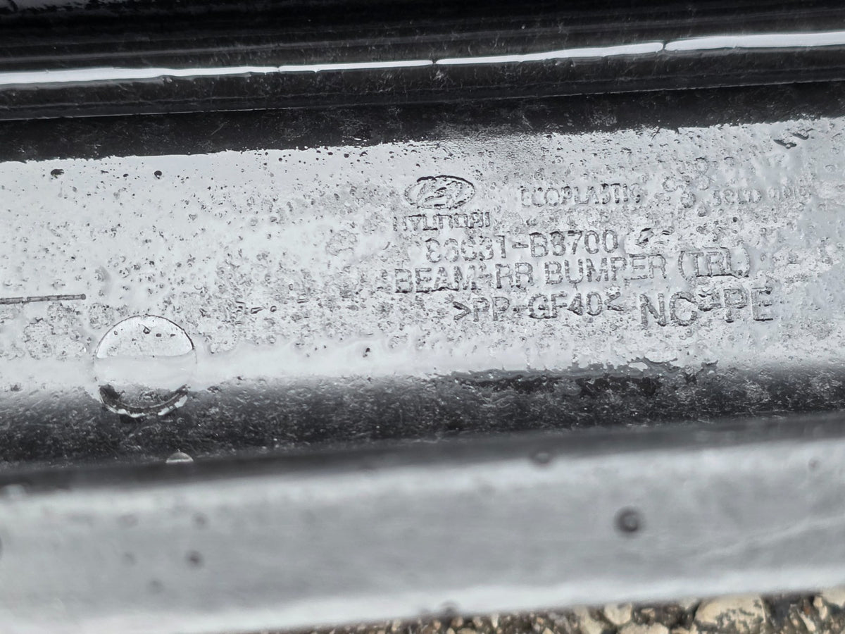 2017 2018 2019 HYUNDAI SANTA FE REAR BUMPER REINFORCEMENT BAR 86631-B8700 OEM