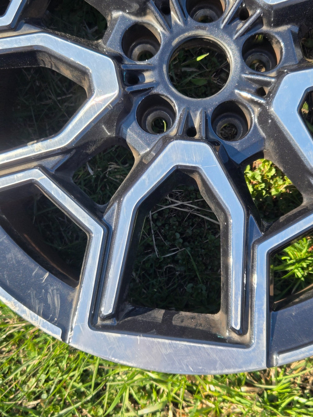 BMW X2 X1 2023 2024 19" OEM Wheel Rim Style 867 36116898041 6898041