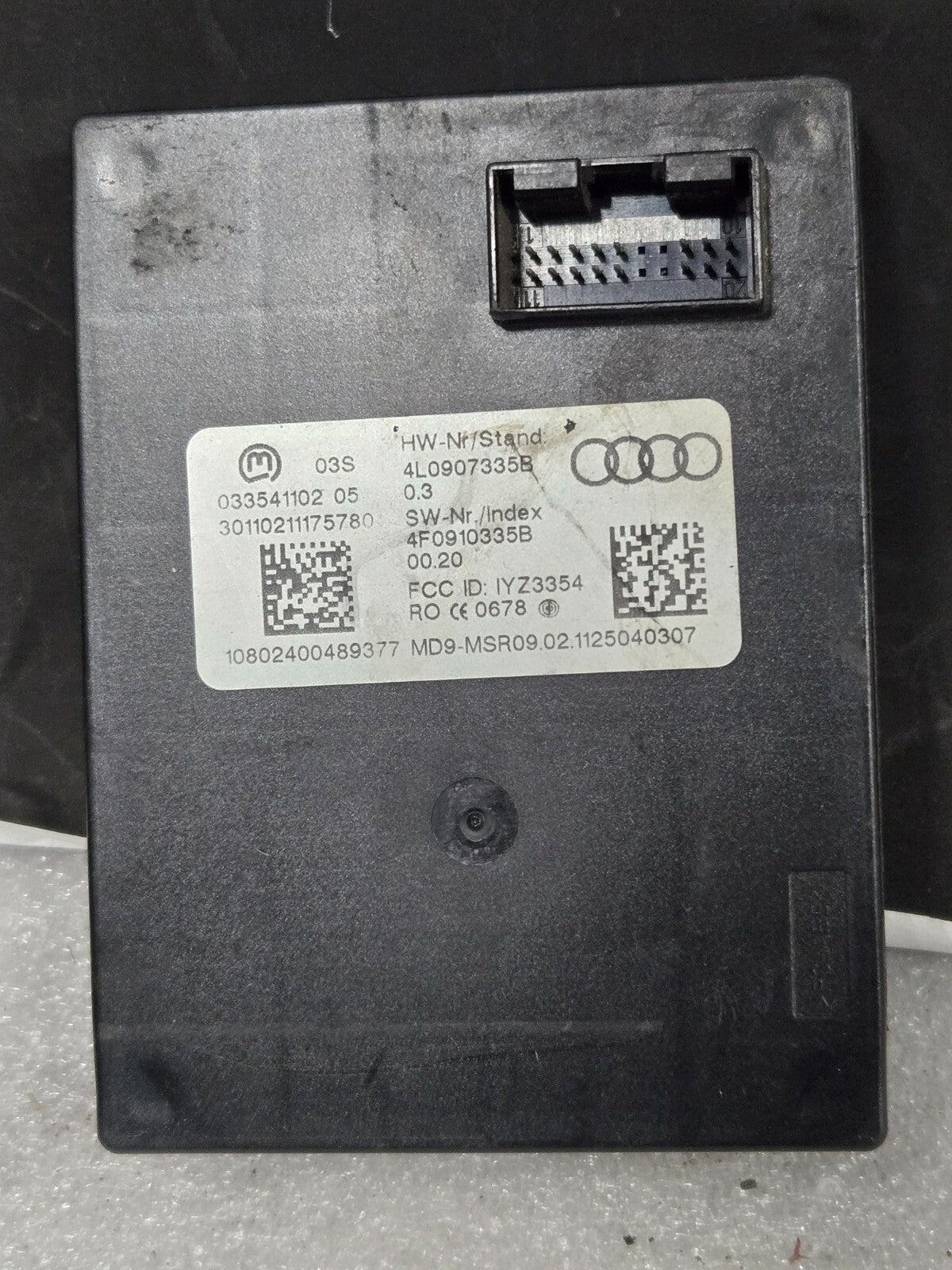 2007 - 2015 Audi Q7 Theft Locking Keyless Entry Control Module - 4L0907335B OEM