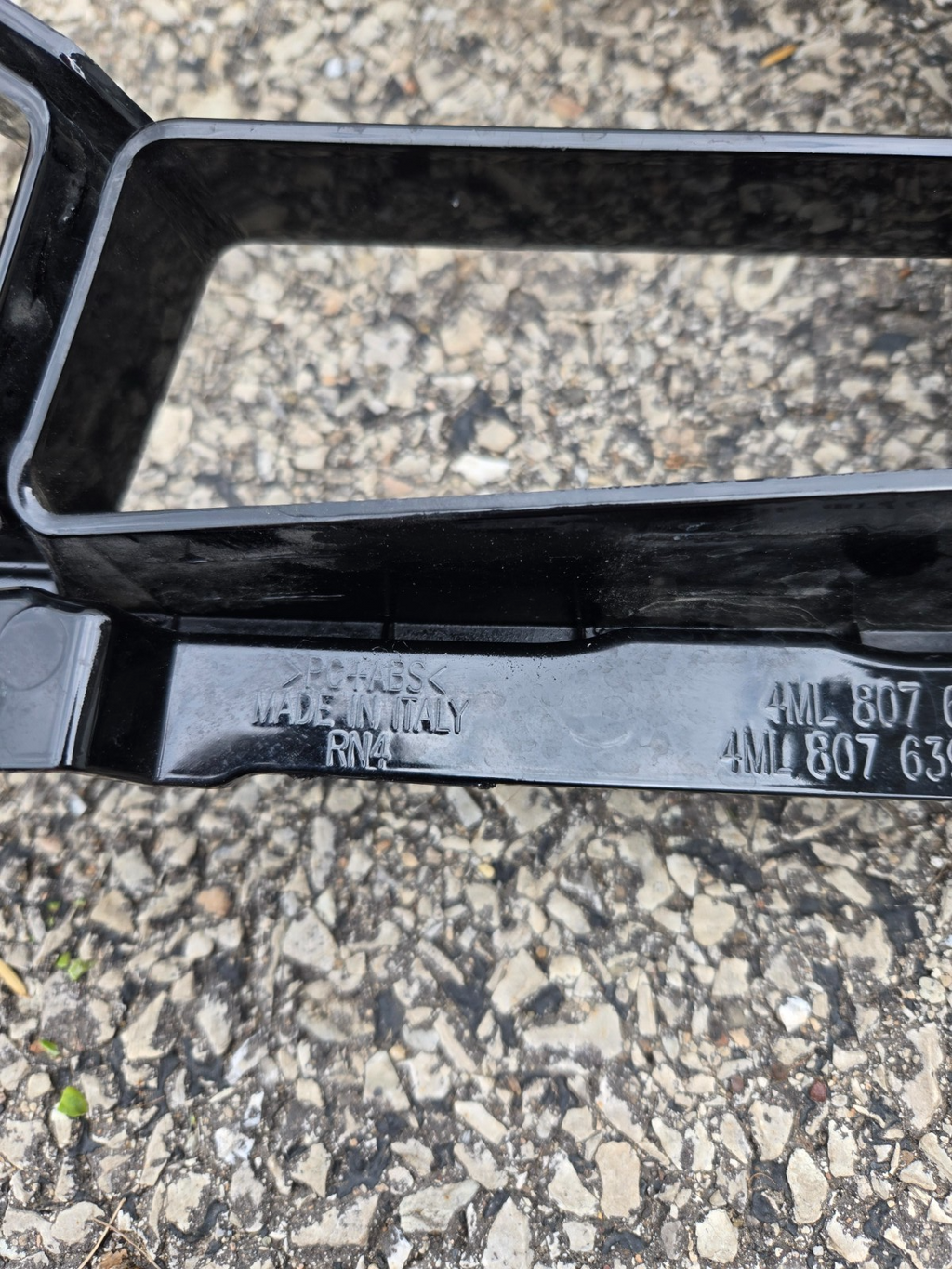 LAMBORGHINI URUS PERFORMANTE 4ML807639A FRONT CENTRE GRILL GRILLE COVER BUMPER