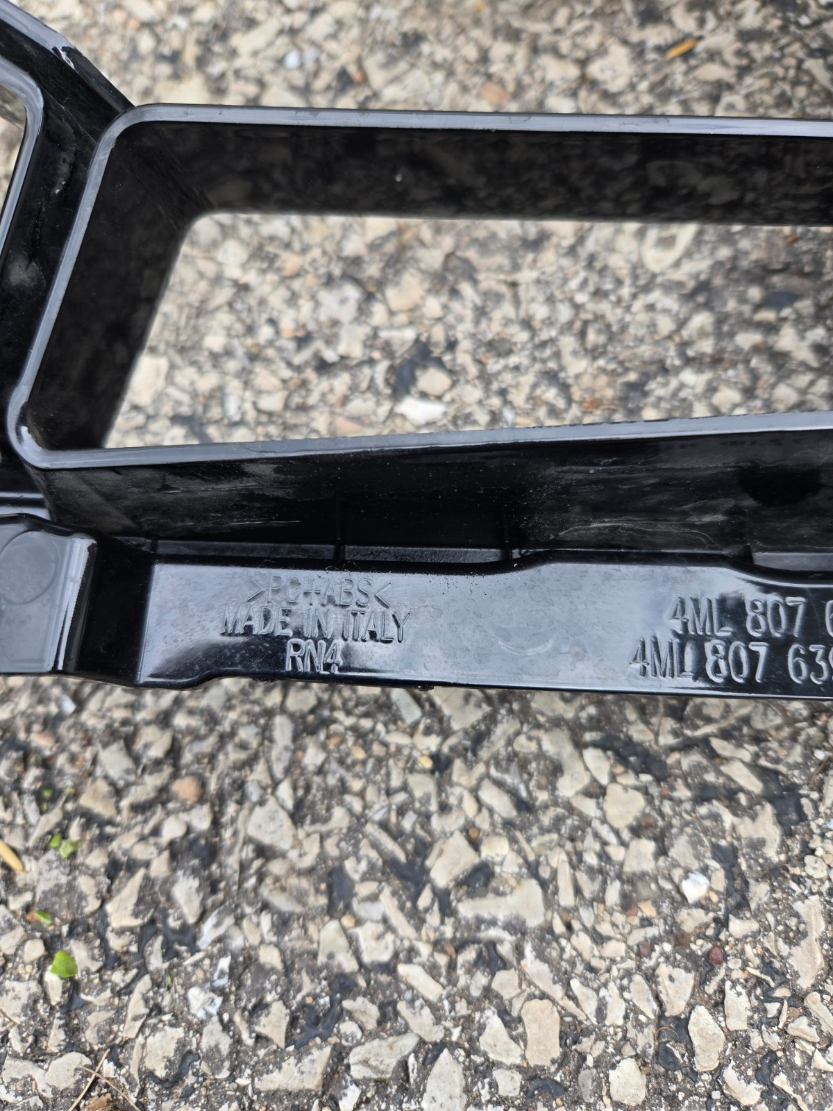 LAMBORGHINI URUS PERFORMANTE 4ML807639A FRONT CENTRE GRILL GRILLE COVER BUMPER