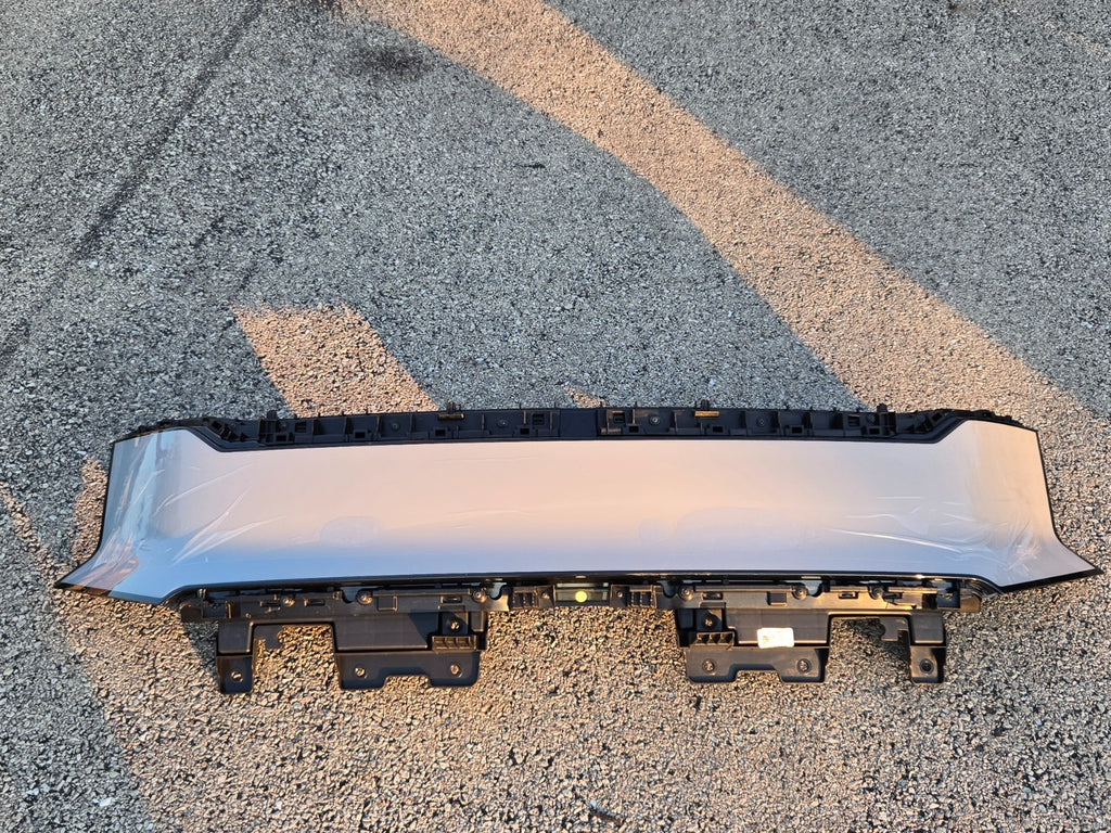 2024 Kia EV9 Front Grill Assembly W/ Digital Lighting White 92209-DO000 C7S OEM