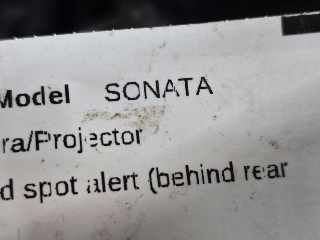 2018-2019 Hyundai Sonata Blind Spot Sensor Assembly Left LH 95811-C1500 OEM