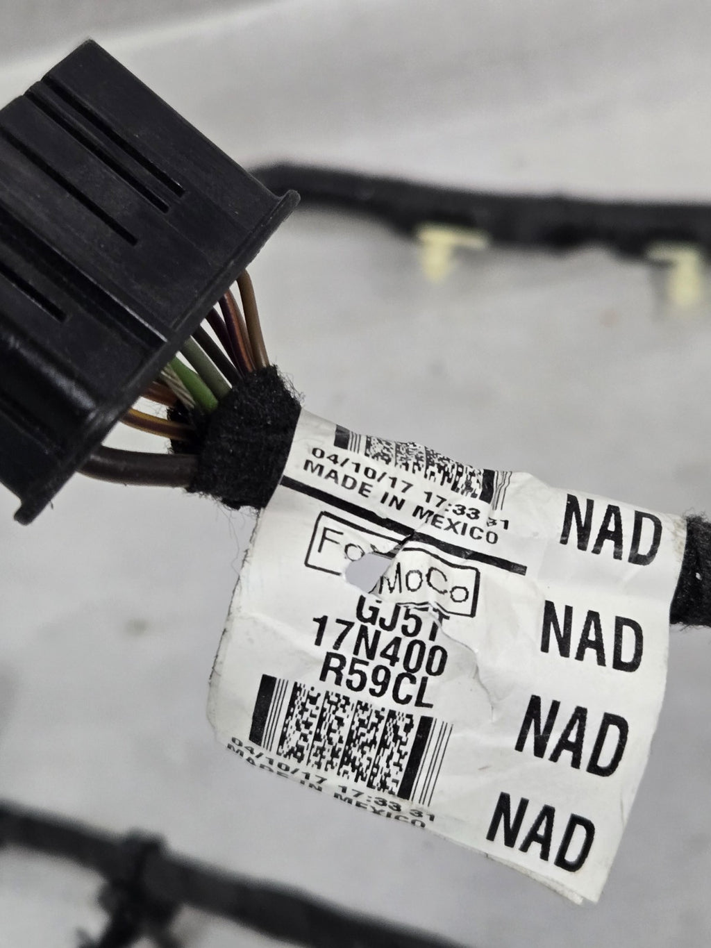 2017-2019 FORD ESCAPE LEFT SIDE TAILGATE WIRING HARNESS OEM GJ5T-17N400-R59CL
