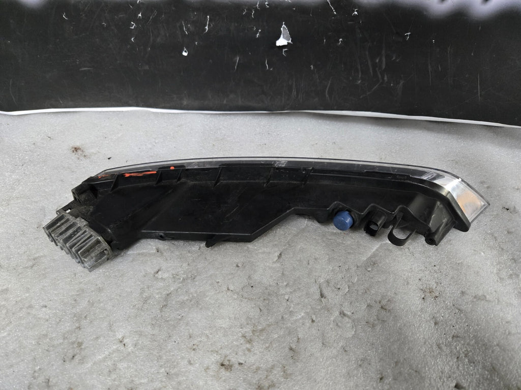 2015-18 PORSCHE CAYENNE GTS LED FOG LIGHT DAYTIME RUNNING RIGHT OEM 7P5941182J