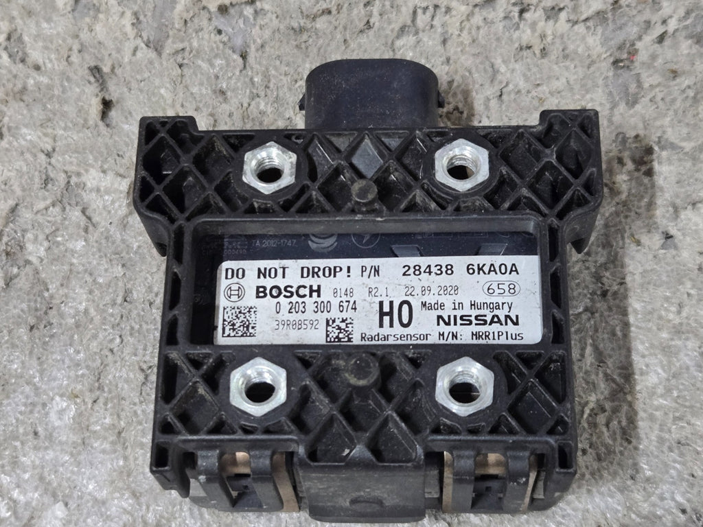 2017-2020 NISSAN PATHFINDER CRUISE CONTROL DISTANCE RADAR SENSOR OEM 284386KA0A