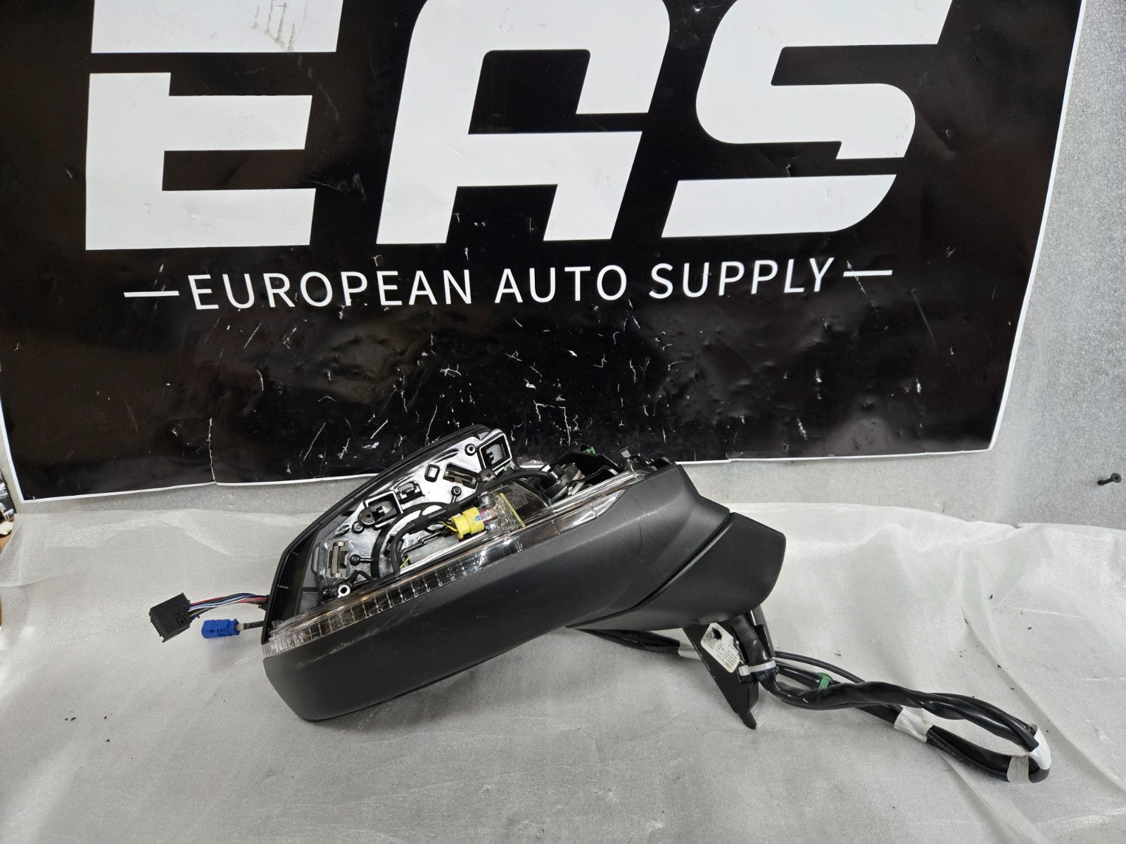 2018 - 2025 AUDI Q5 FRONT RIGHT RH PASSENGER DOOR SIDE VIEW MIRROR w/ Camera OEM