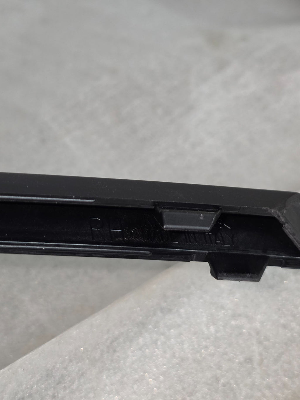 2021 Lamborghini Urus Front Bumper Cover Section 4ML807533AGRU OEM