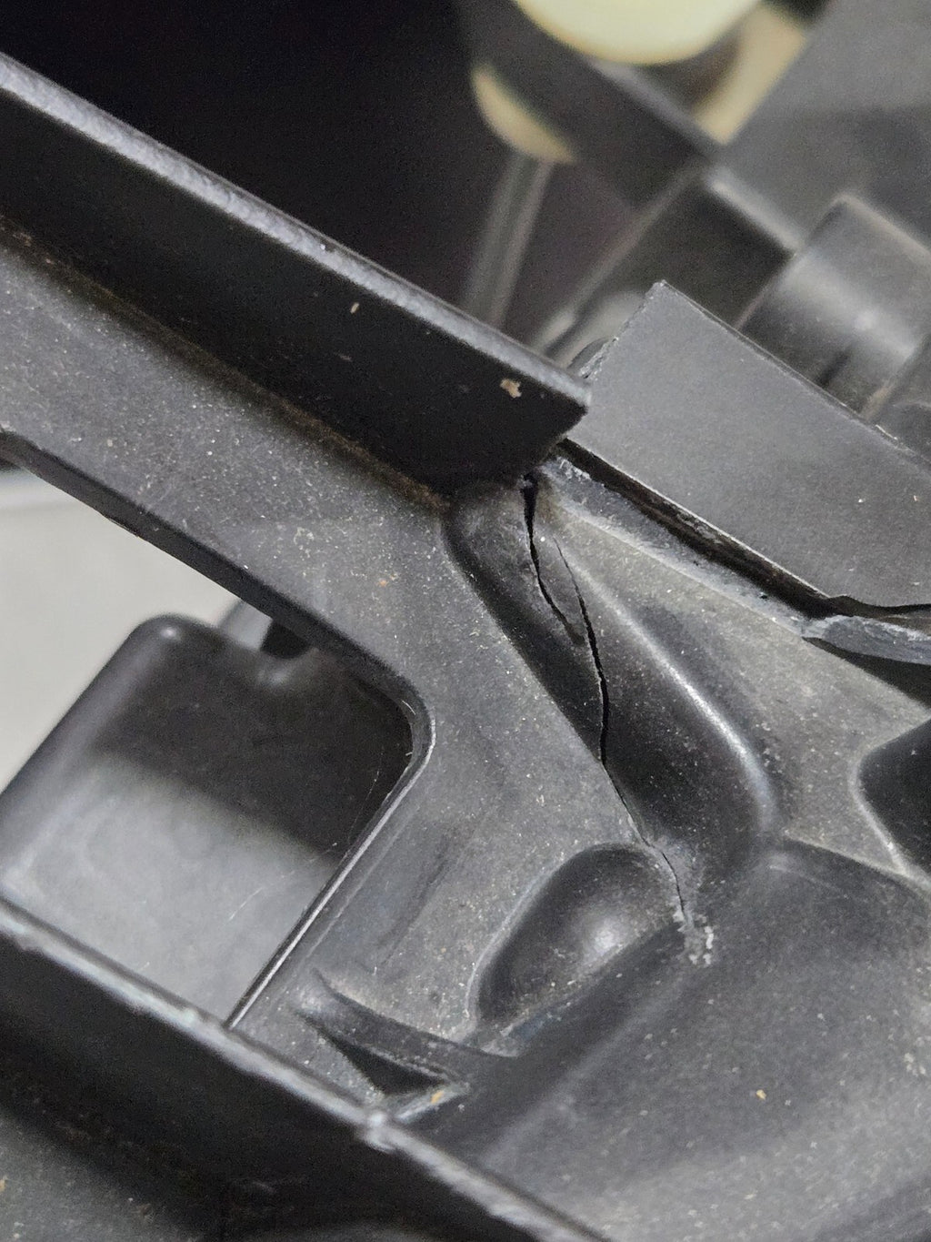 2018-2021 MASERATI QUATTROPORTE M156 RIGHT HEADLIGHT LED OEM 670100620 COMPLETE