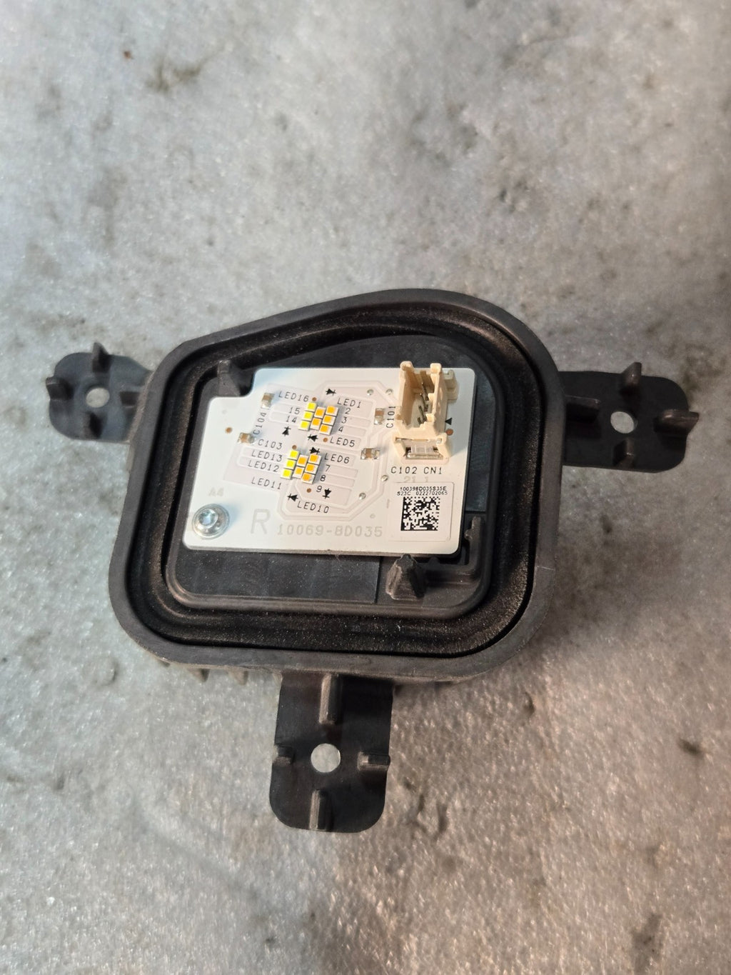 2022 - 2024 INFINITI QX60 FRONT RIGHT SIDE HEADLIGHT BALLAST CONTOL MODULE OEM