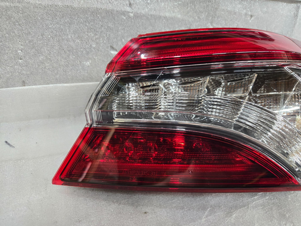2021 2022 2023 Toyota Camry XSE Smoke LED Tail Light Right RH Passenger OEM