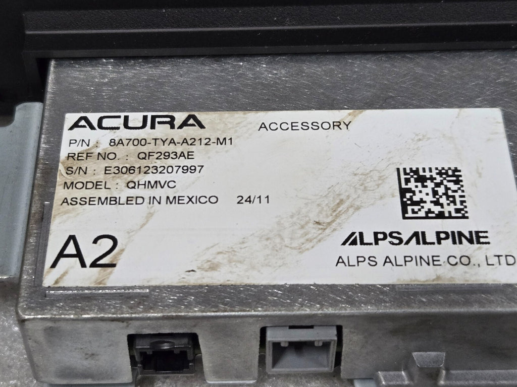 OEM ACURA RADIO NAVIGATION INFORMATION DISPLAY SCREEN GPS 8A700-TYA-A012-M1