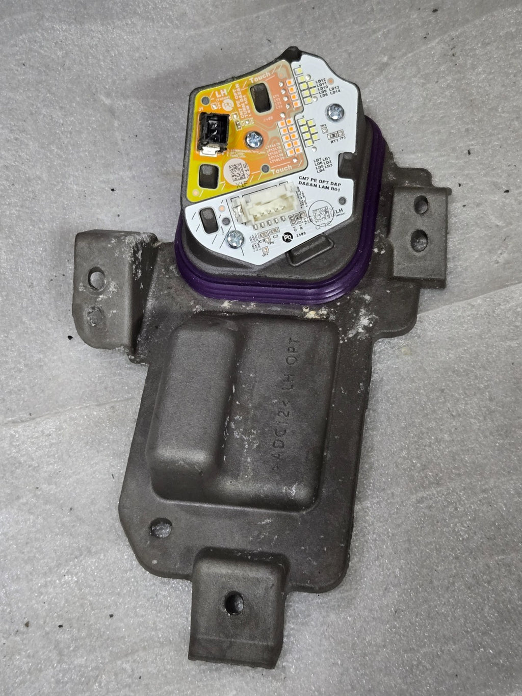 2021-2025 Hyundai Elantra Front Left LH LED Headlight Ballast Module DRL OEM