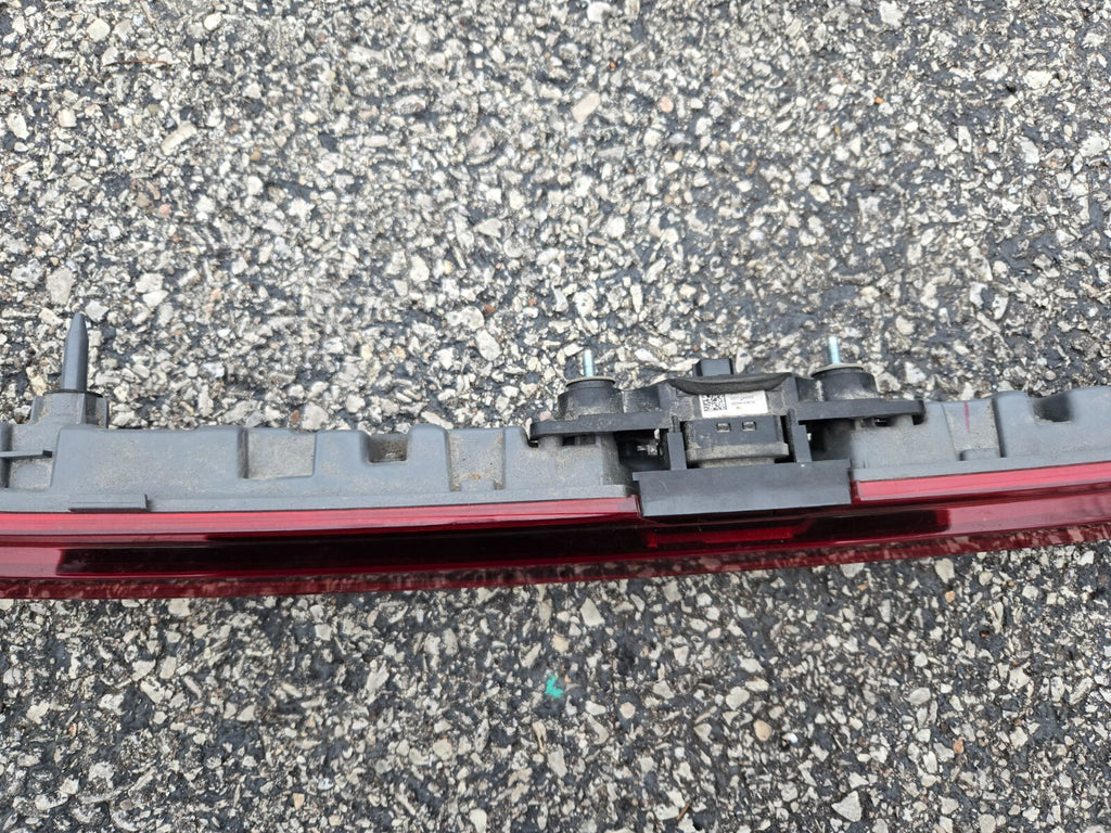 2021 2022 2023 Hyundai Elantra Tail Light Trunk Mounted 92409-AA020 OEM