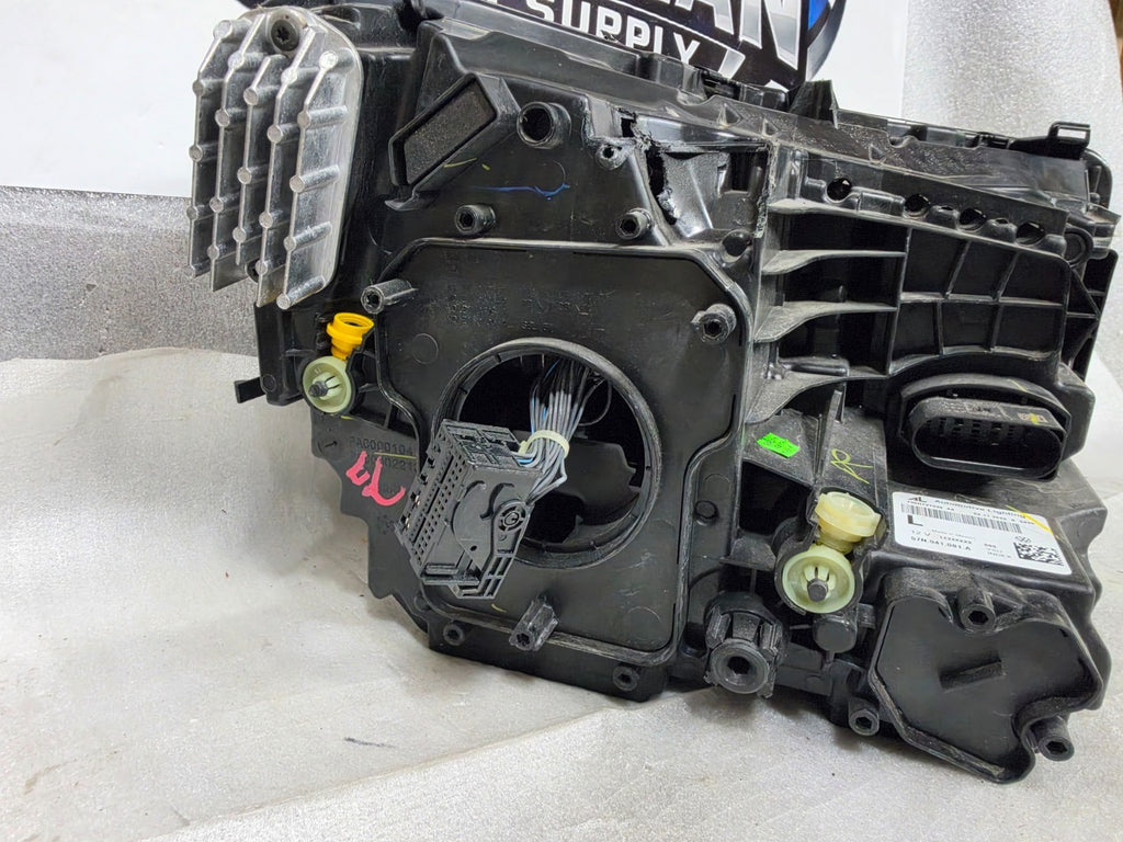 2025-2026 VOLKSWAGEN TIGUAN LEFT LH DRIVER LED HEADLIGHT IQ LIGHT OEM 57N941081A
