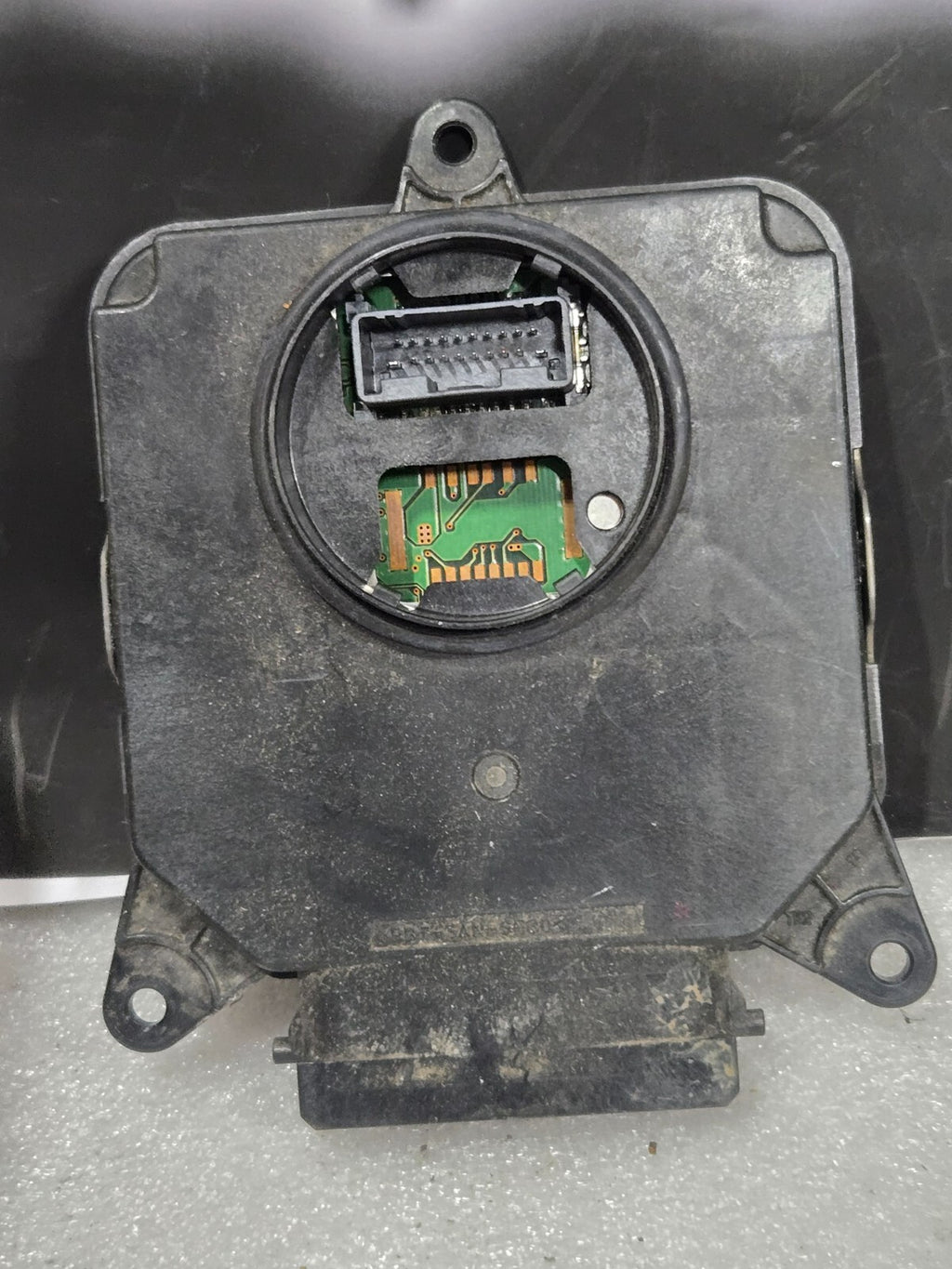 2019 2020 2021 Lexus ES300h ES350 Module Light Control Unit 89908-33170 OEM