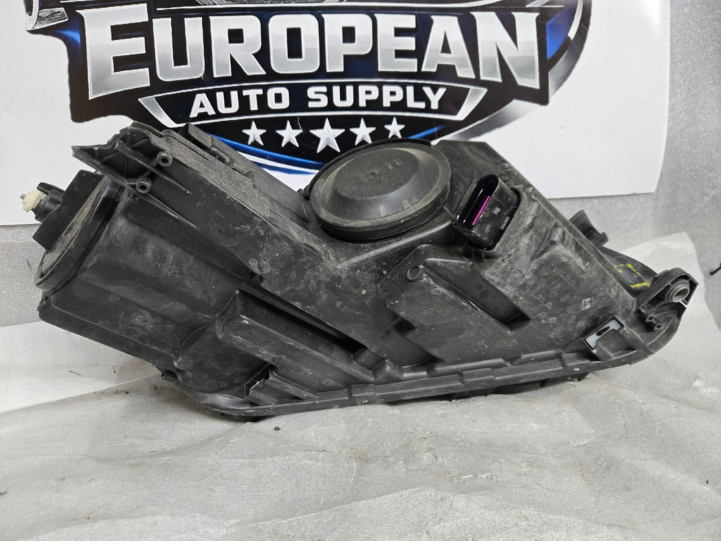 2012-2018 Volkswagen Tiguan Left LH Driver Side Halogen Headlight 5N0941005 OEM