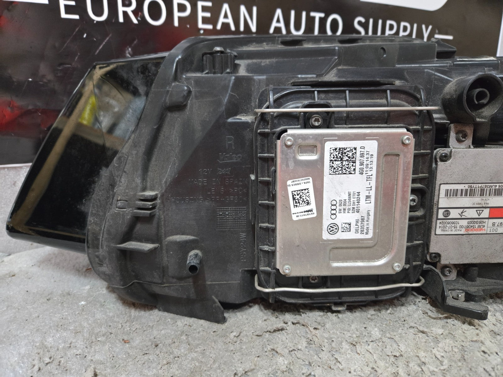 2013-2017 Audi Q5 SQ5 Xenon HID Headlight RH Right Non-AFS OEM W/ Modules!