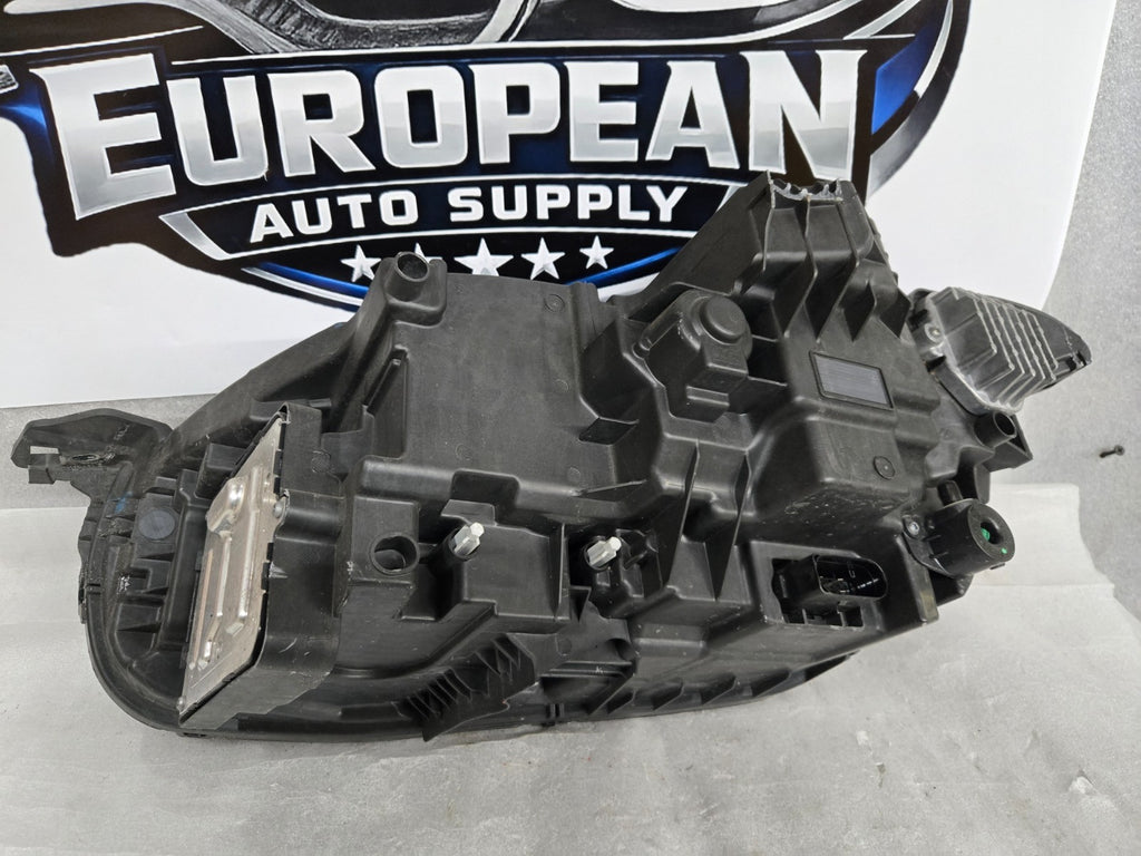 2016 - 2023 Volvo XC90 Right RH Passenger LED Headlight OEM 32338947 w/ Modules