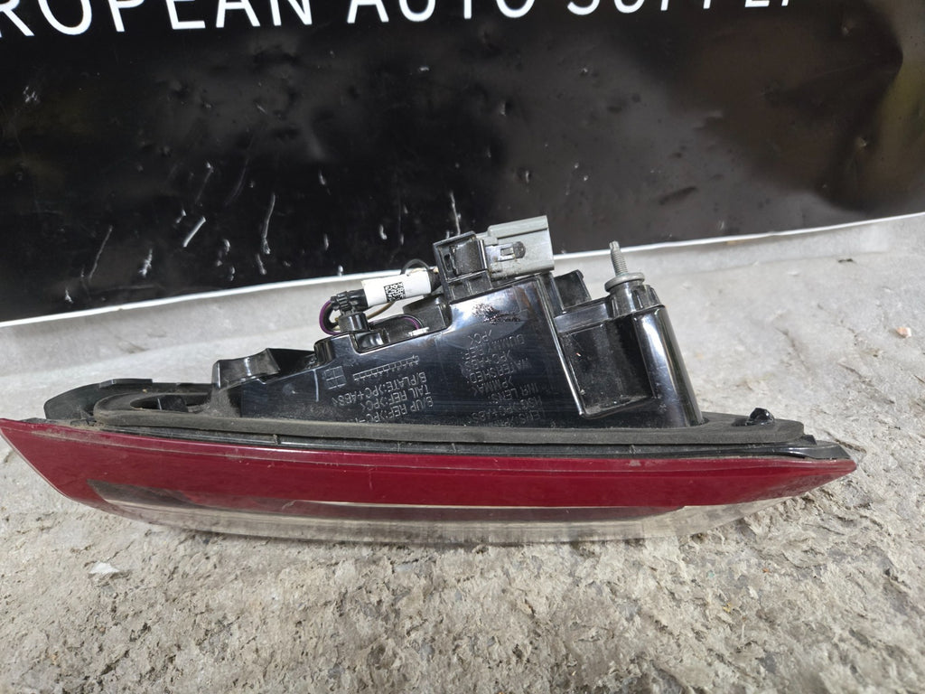 2019-2020 CHEVROLET MALIBU LEFT DRIVER SIDE INNER TAIL LAMP LIGHT OEM 84595946
