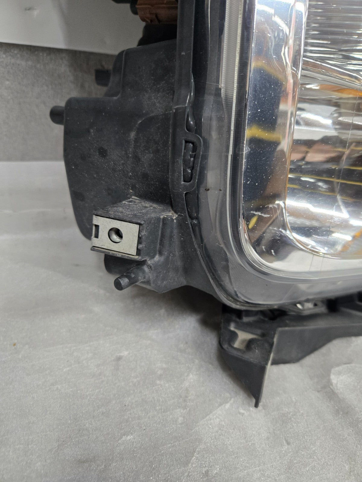 2015-2017 Ford F150 Right RH Passenger Headlight Assembly FL34-13005-AU OEM