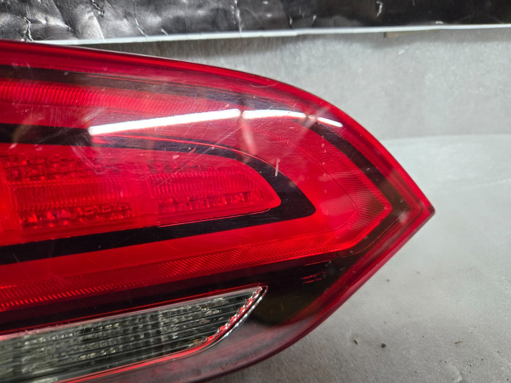 2017-2018 Hyundai Santa Fe Left LH Driver Side Inner Halogen Tail Light OEM