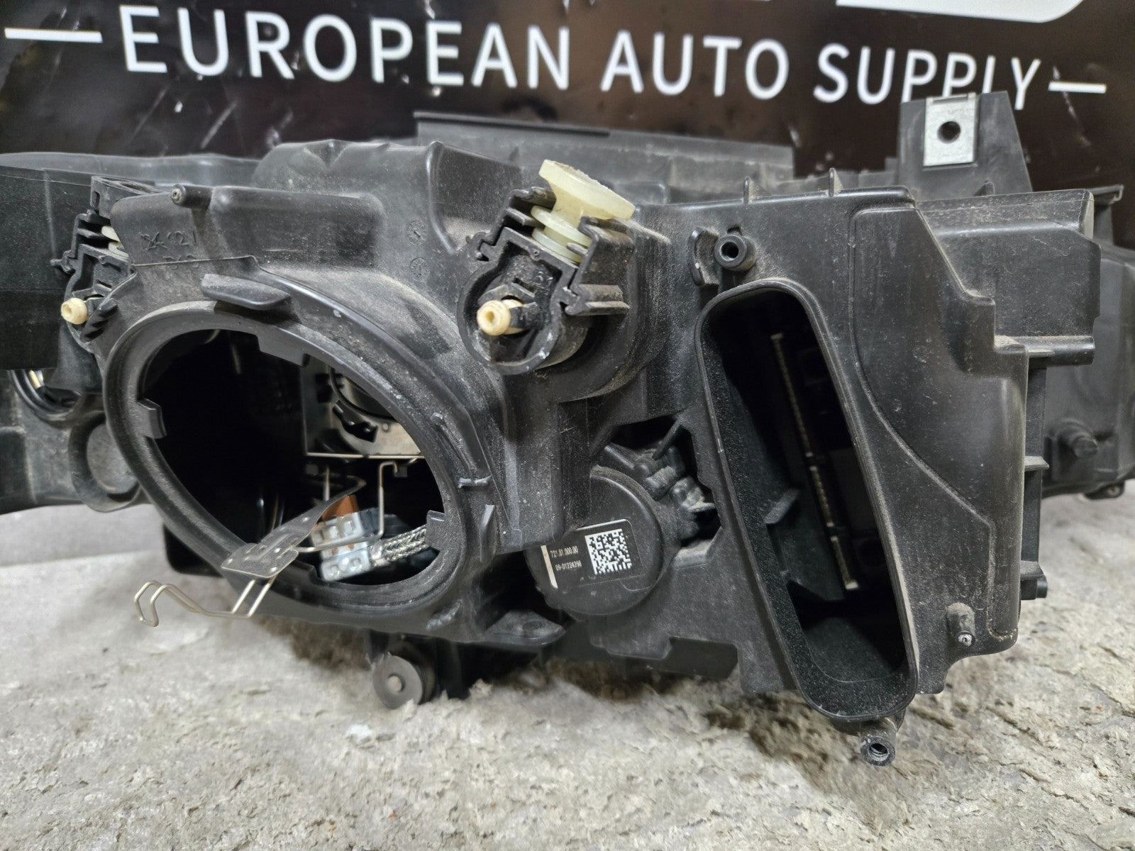 2012 2013 2014 2015 BMW 328i 335 Left Driver HID Xenon Headlight 63117259553 OEM