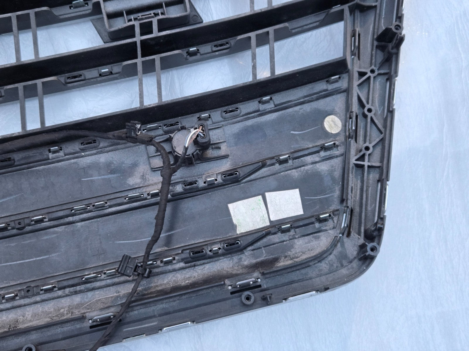 2018-2020 AUDI SQ5 FRONT GRILL GRILLE COMPLETE w/ CAMERA & SENSORS OEM 80A853651
