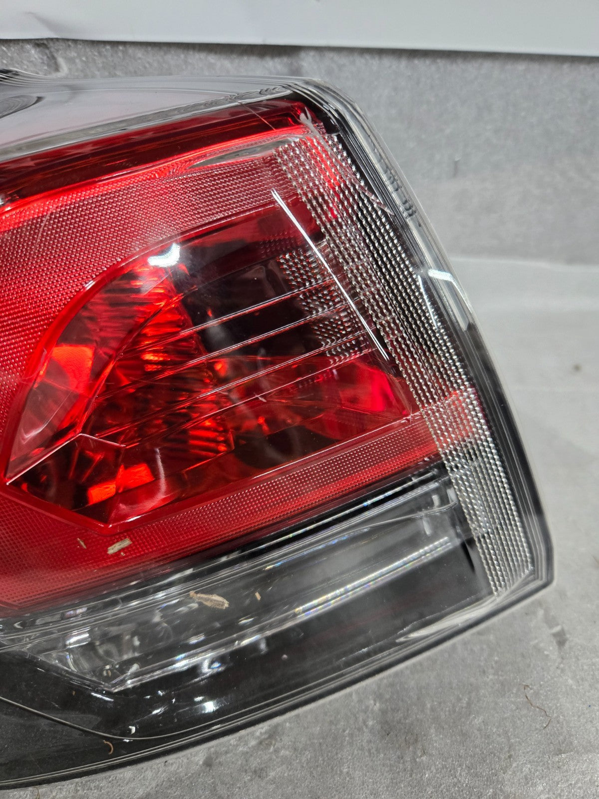 2015-2017 TOYOTA RAV4 LH LEFT TAIL LIGHT ASSY OEM PART#81560-0R06100