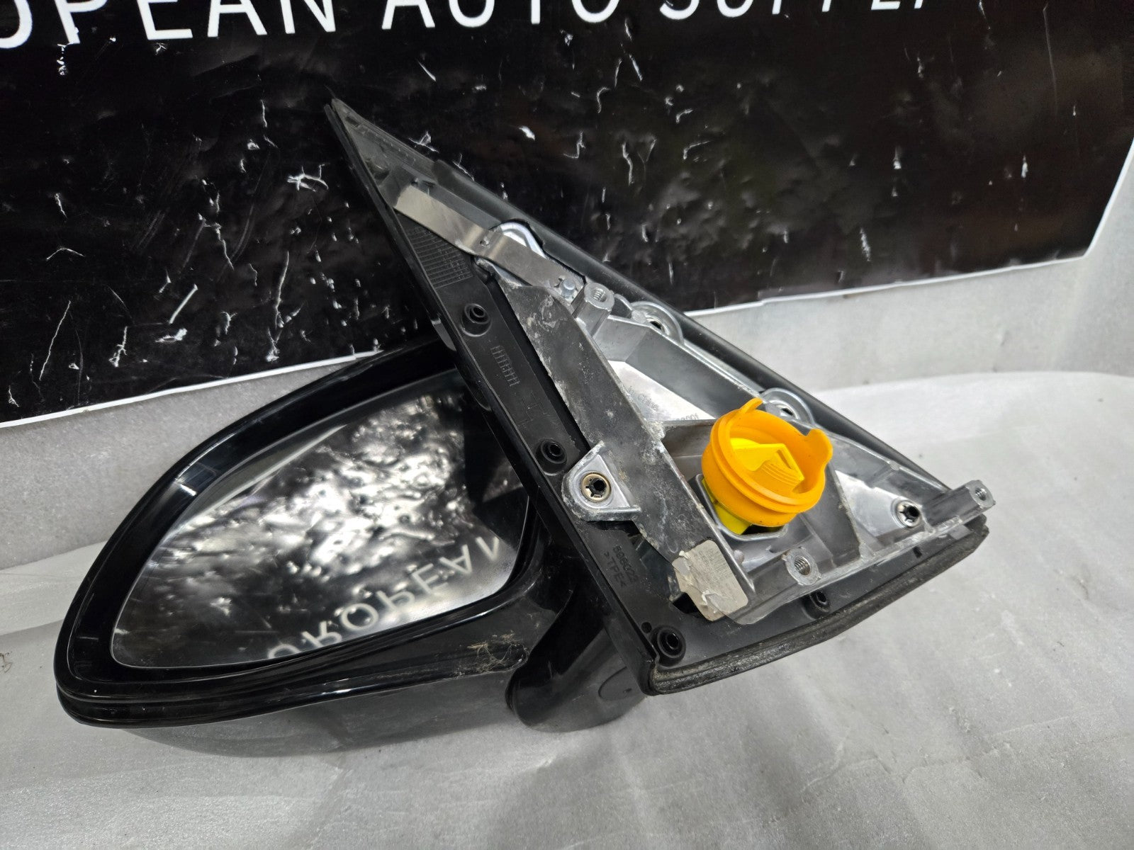 2014 - 2018 BMW X5 F15 FRONT LEFT LH DOOR EXTERIOR SIDE VIEW MIRROR OEM WHITE