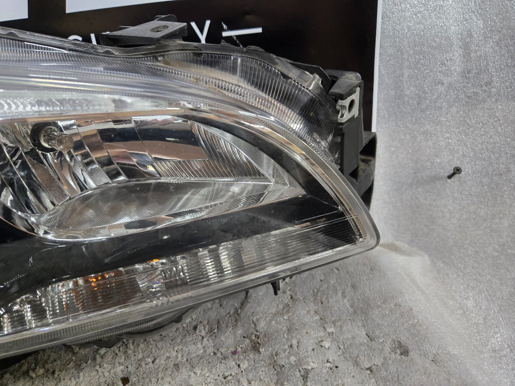 2018-2019 Subaru Legacy Outback Halogen W/LED Headlight Right RH Passenger OEM