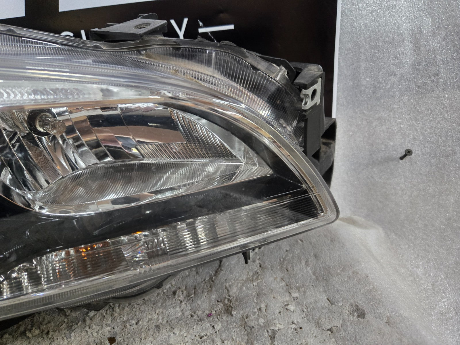 2018-2019 Subaru Legacy Outback Halogen W/LED Headlight Right RH Passenger OEM