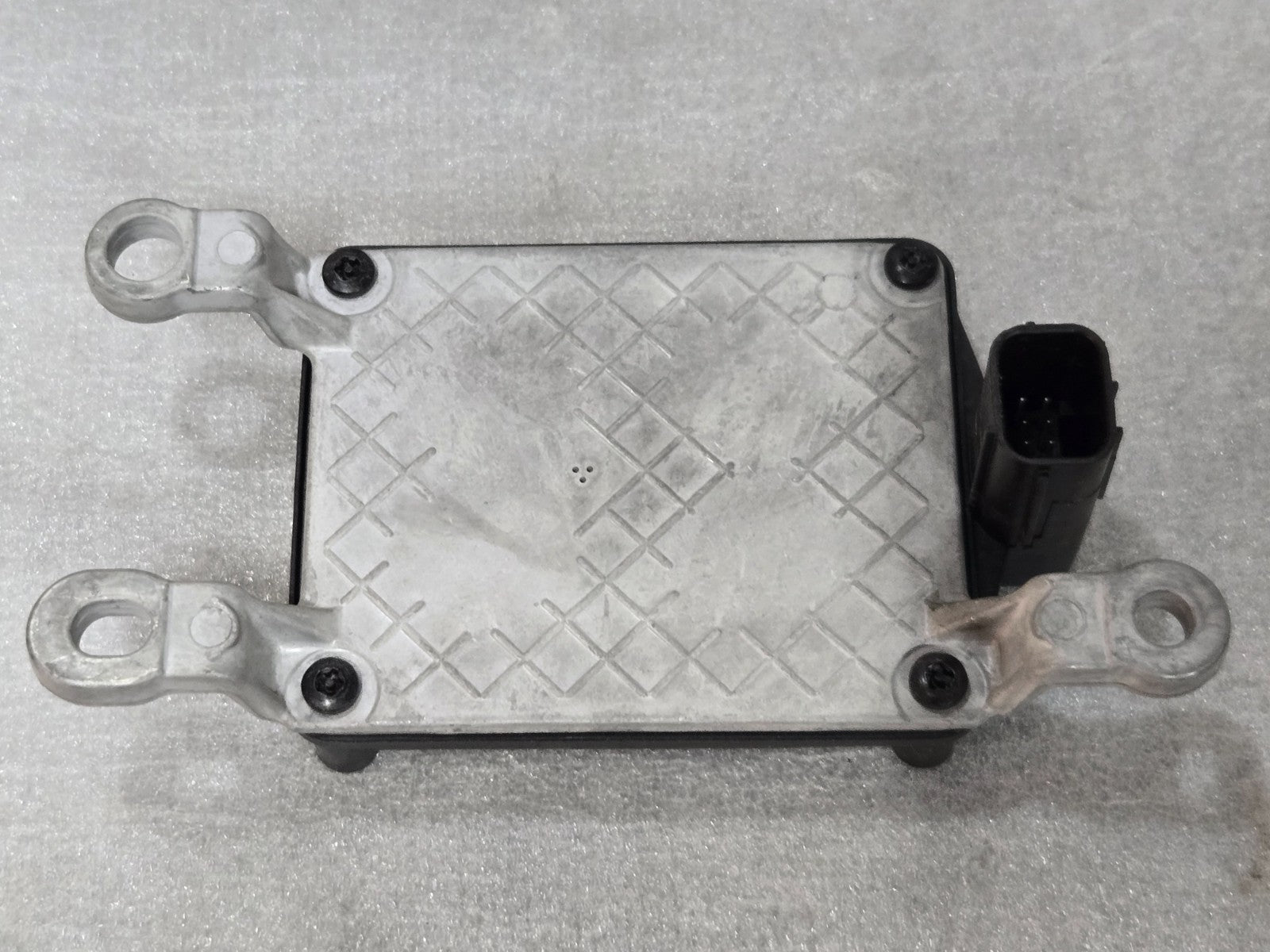 2020 - 2025 Nissan Frontier Titan OEM Distance Cruise Control Sensor 28438-5KS0A