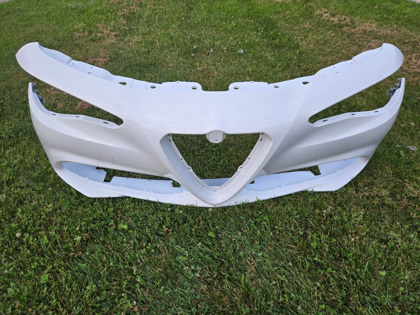 2017-2023 Alfa Romeo Giulia Front Bumper Cover OEM 50546875