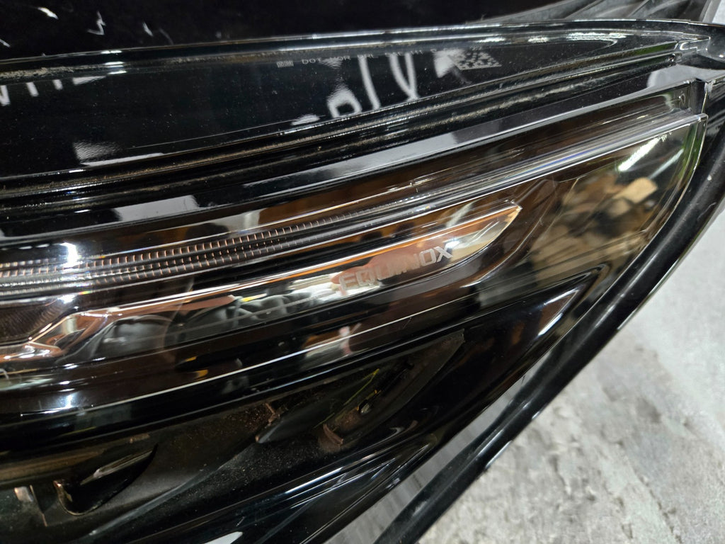 2022-2024 CHEVROLET EQUINOX LED HEADLIGHT OEM LH DRIVER SIDE REFLECTOR 85538064