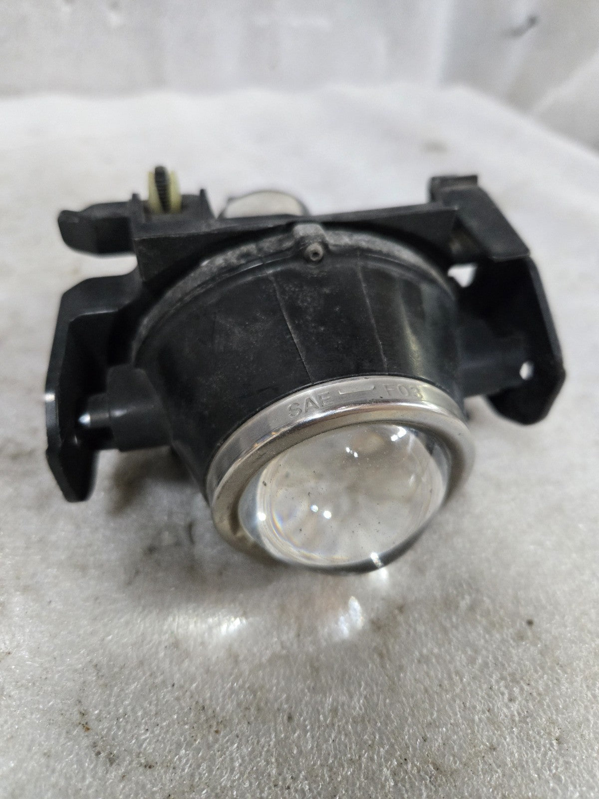 2009-2019 FORD FUSION LH DRIVER FOG LIGHT BEZEL & LIGHT LAMP 6E53-15K200-AA OEM