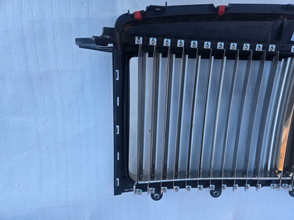 2019 - 2023 Rolls-Royce Cullinan Front Center Chrome Radiator Grille OEM 7448950