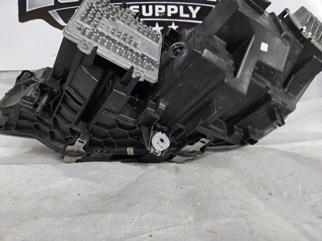 2019-22 BMW 330i M340i G20 RH Right LED Headlight COMPLETE OEM 63118496160