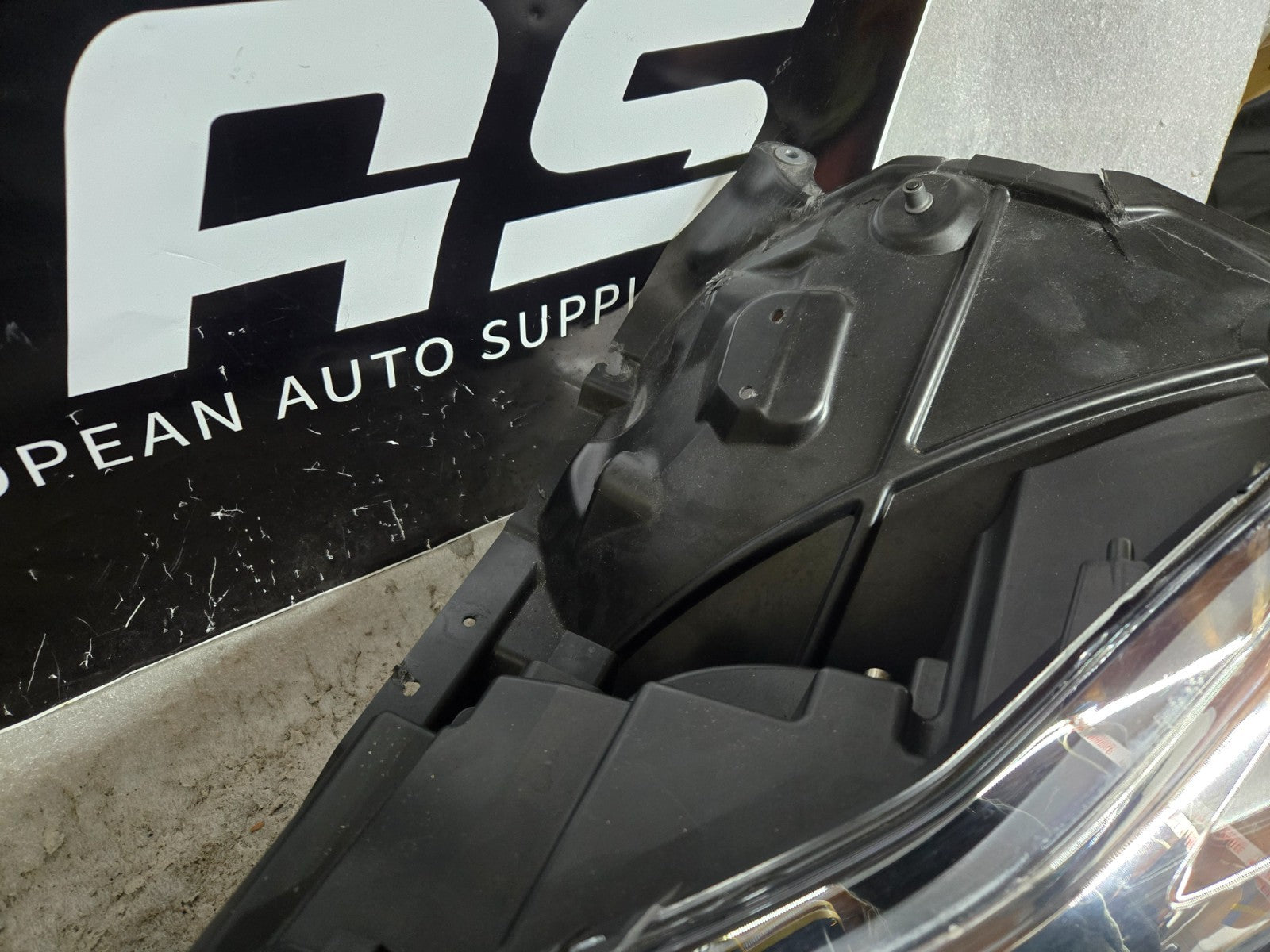 2017-2023 Aston Martin DB11 LED Headlight Left LH Driver HY5313W030 OEM COMPLETE