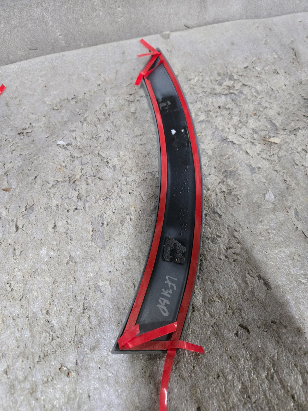2014 - 2017 Range Rover Sport Rear Left LH Side Wheel Arch Trim Molding OEM