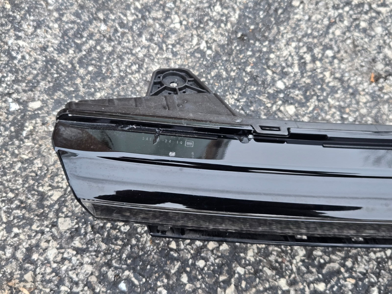 2024 2025 Chevy Equinox Center Light LED DRL Daytime Running Light 85022318 OEM
