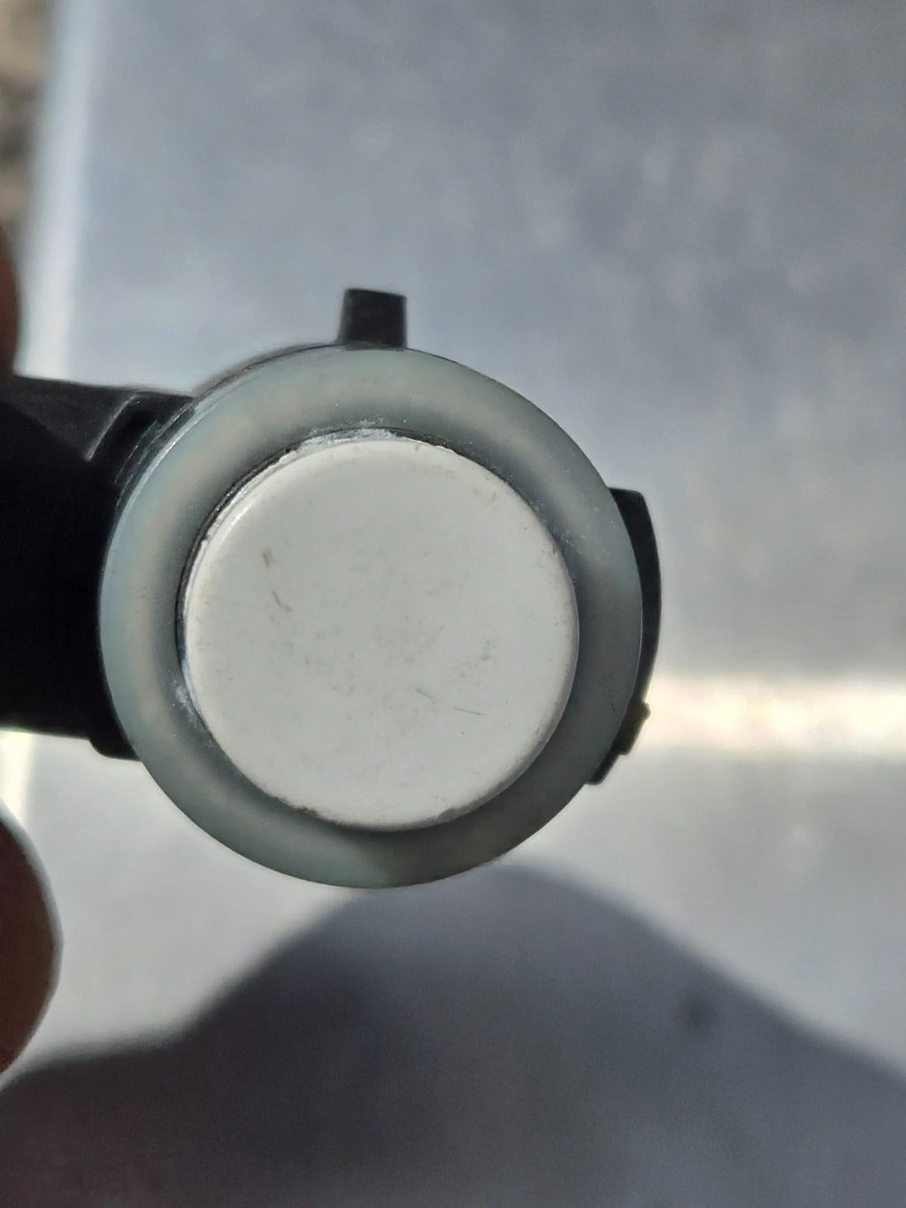 AUDI VW VOLKSWAGEN PARK SENSOR VALEO 5Q0919275B USED OEM WHITE