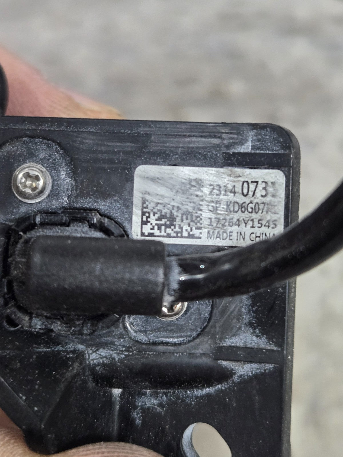 Genuine GM Rear Parking Assist Back Up Camera 23140731 OEM