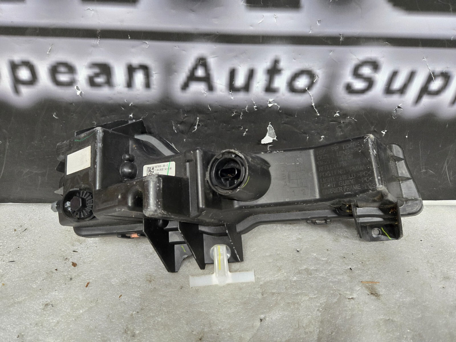 2017-2023 Tesla 3 Y Front Left LH Driver LED Daytime Running Light 1507930-00-C
