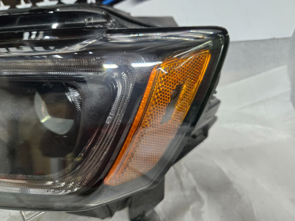 2017 - 2022 Jeep Grand Cherokee Left LH Non-AFS Xenon Headlight OEM 68426873AD
