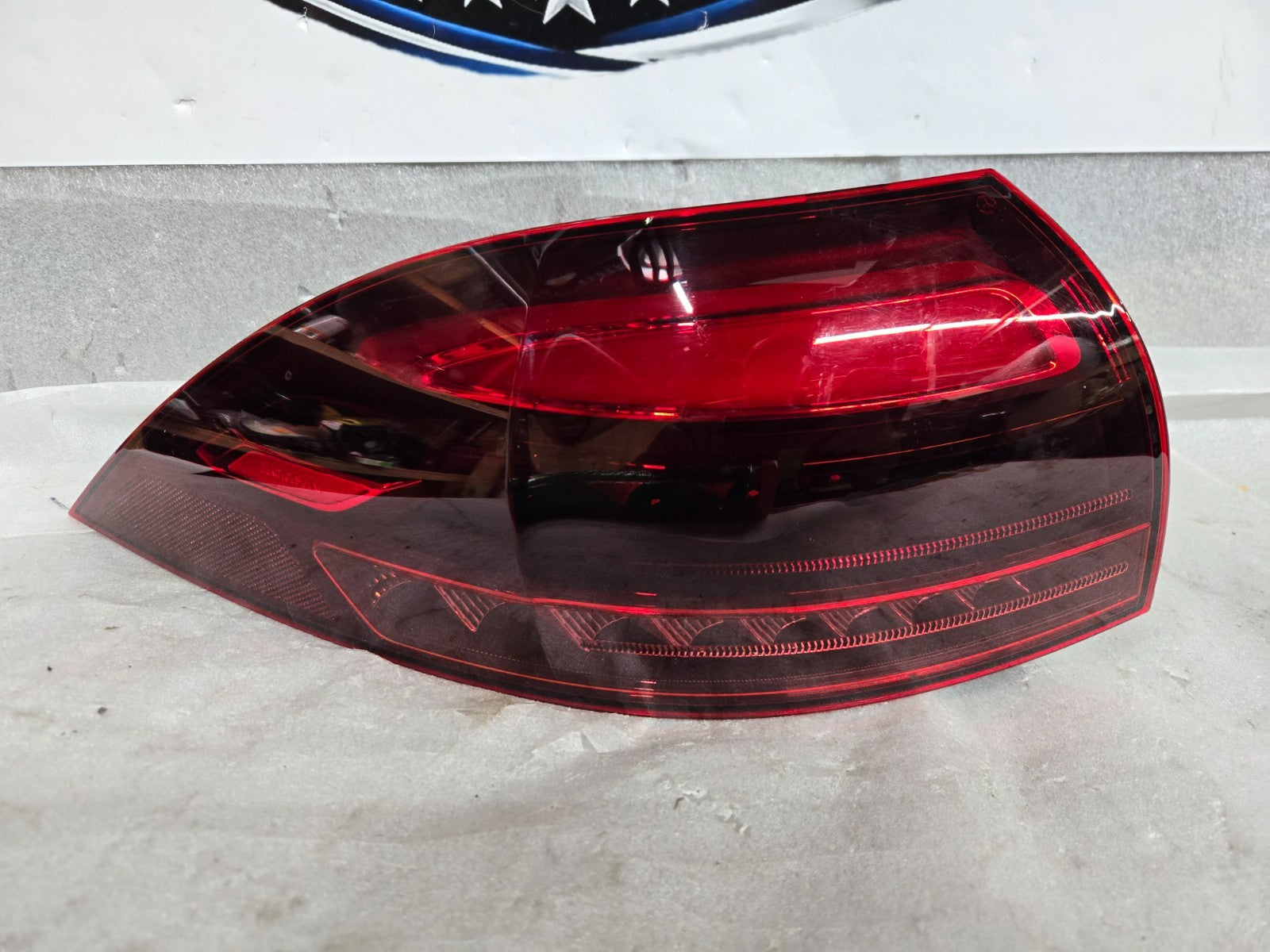 2024-2026 Mercedes Benz GLE350 GLE450 Left Driver LED Taillight A1679066710 OEM