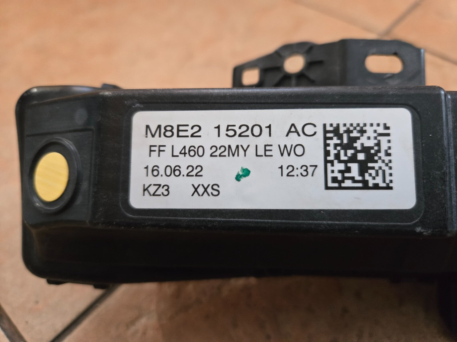 2022-2023 Range Rover Vogue L460 Left Driver LED Foglight OEM M8E215201AC